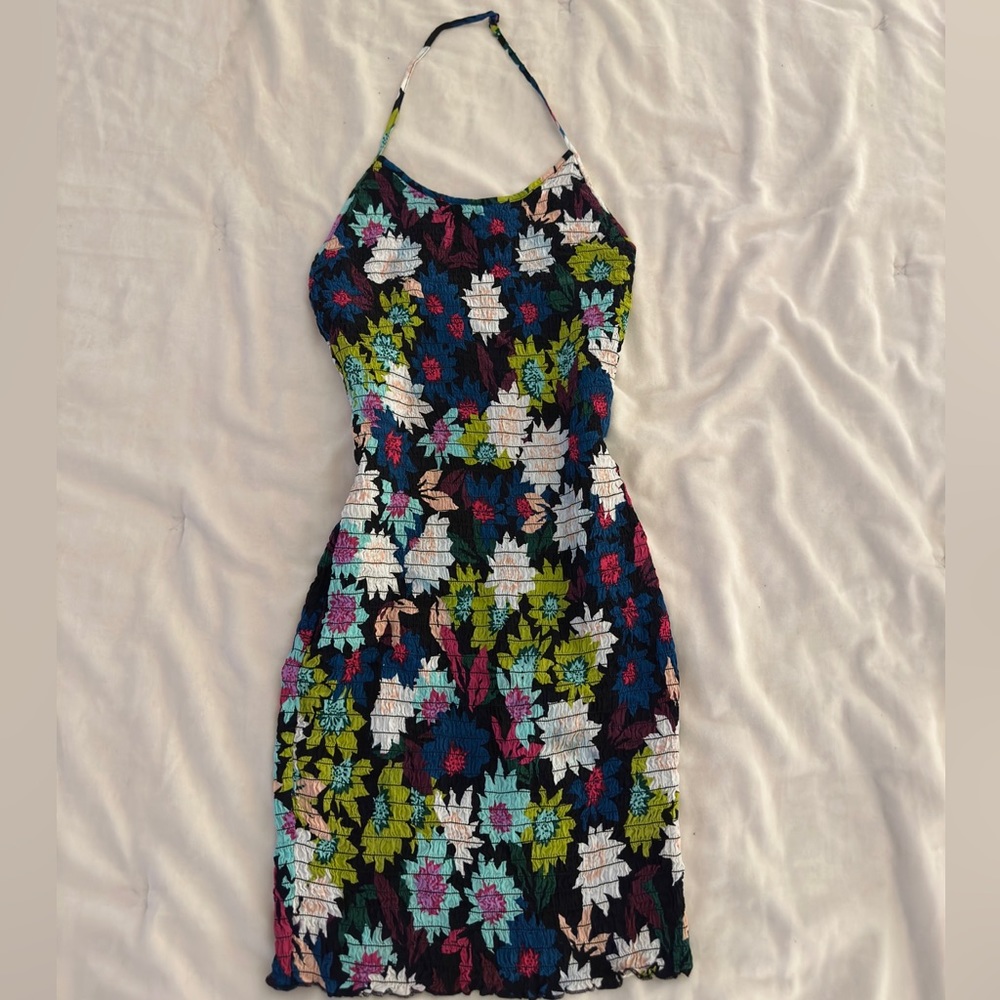 GUESS FLORAL BODYCON DRESS - Picture 3 of 9